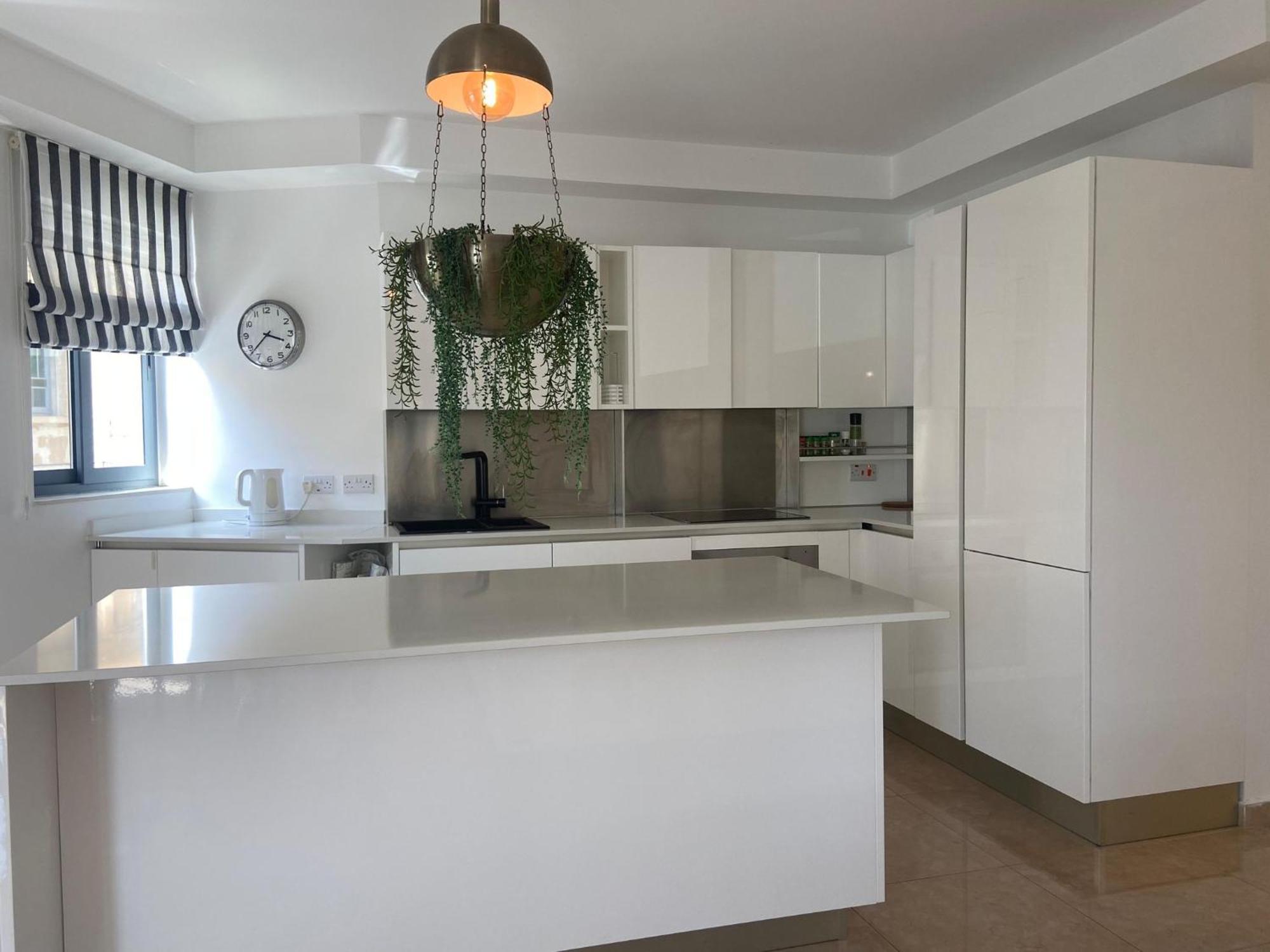 Cozy 2 Bedroom Apartment Near Seafront Gzira Luaran gambar